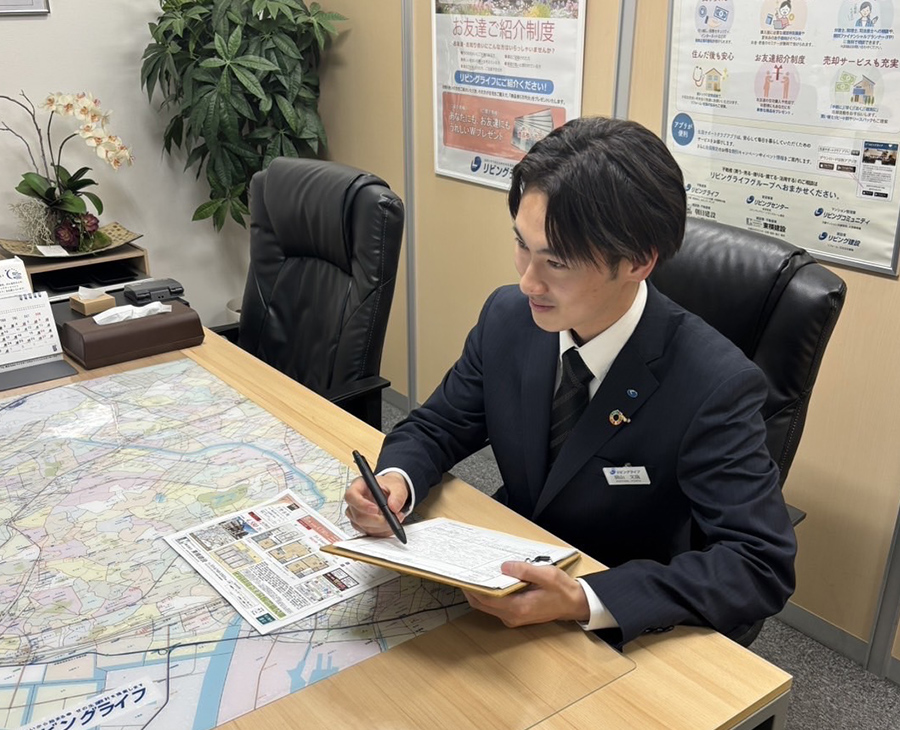 .前山　文哉 . まえやま ふみや.