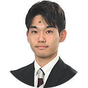 前山　玲緯まえやま れい