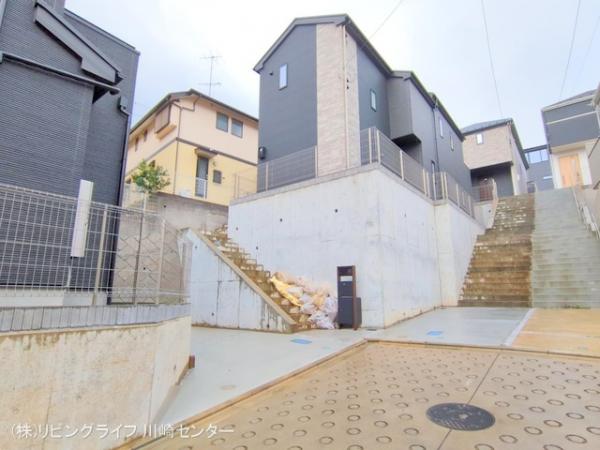 川崎市多摩区長沢4