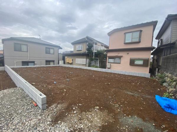 横浜市泉区岡津町