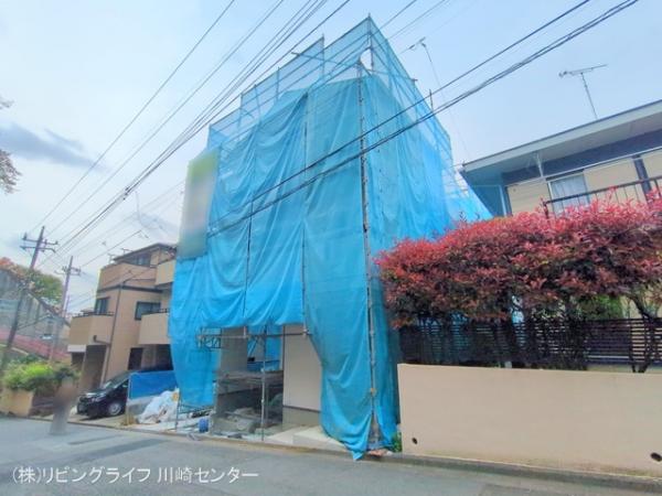 川崎市多摩区三田1