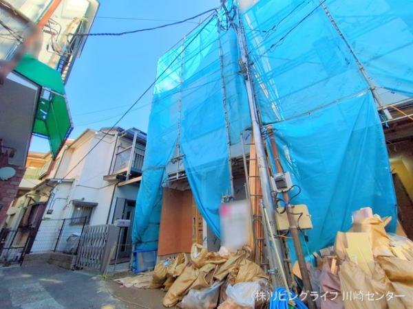 川崎市川崎区小田栄1