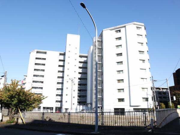 横浜市西区岡野2