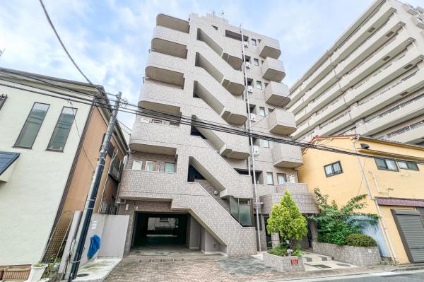 横浜市西区中央1