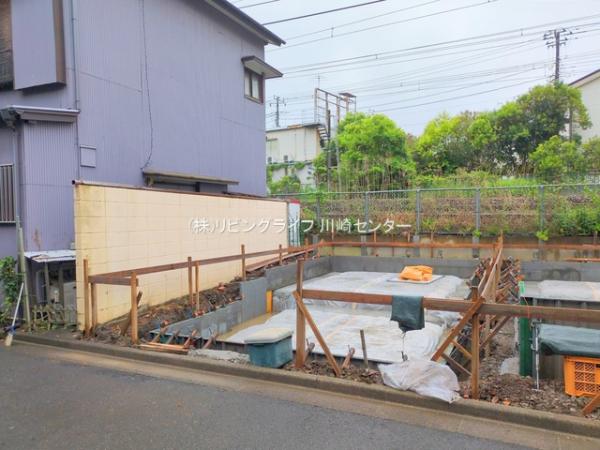 川崎市幸区鹿島田2