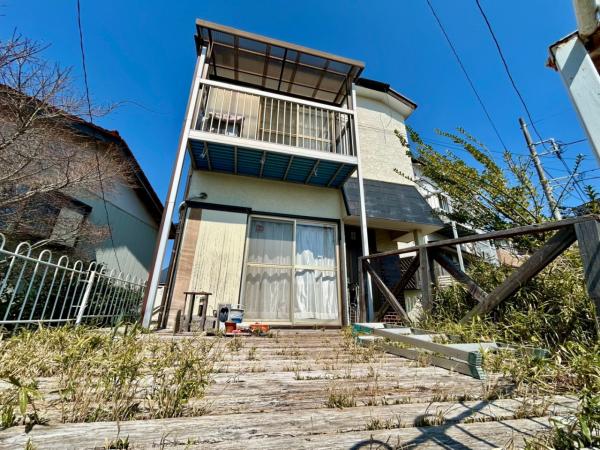 横浜市泉区岡津町