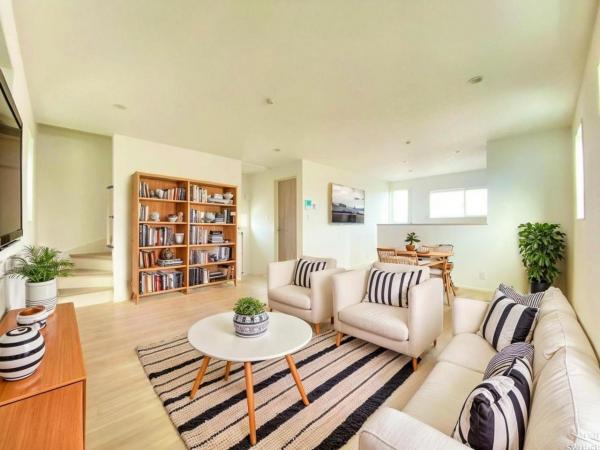 横浜市鶴見区駒岡4