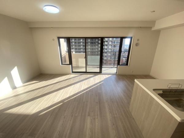 川崎市幸区塚越4