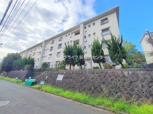 横浜市青葉区美しが丘1