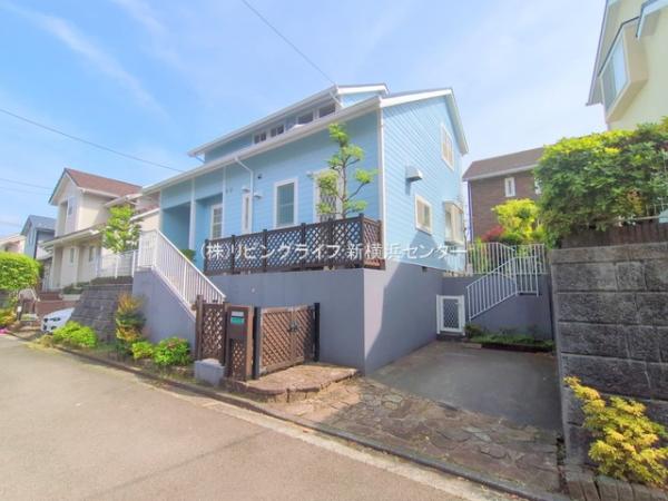 横浜市青葉区美しが丘西2