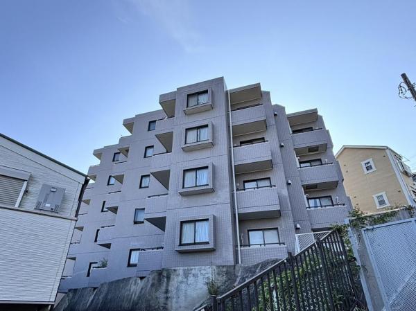 横浜市南区弘明寺町