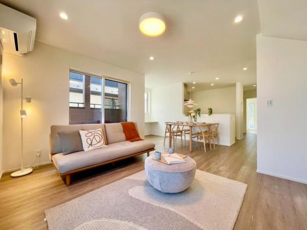 川崎市高津区久地1