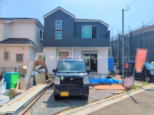 川崎市高津区坂戸3
