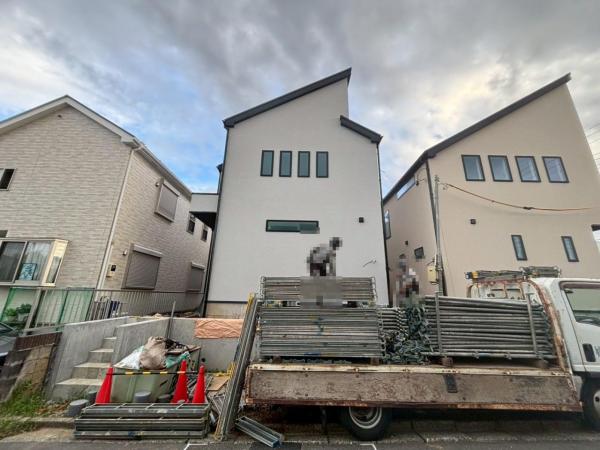 横浜市港南区日限山4