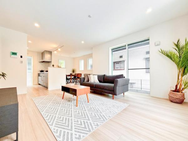 横浜市港南区下永谷5