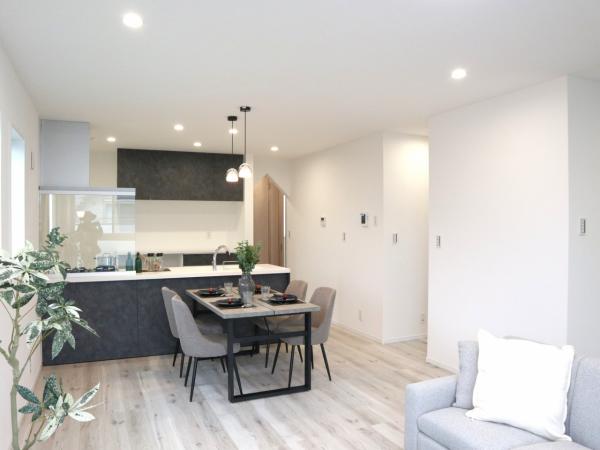 横浜市緑区鴨居6