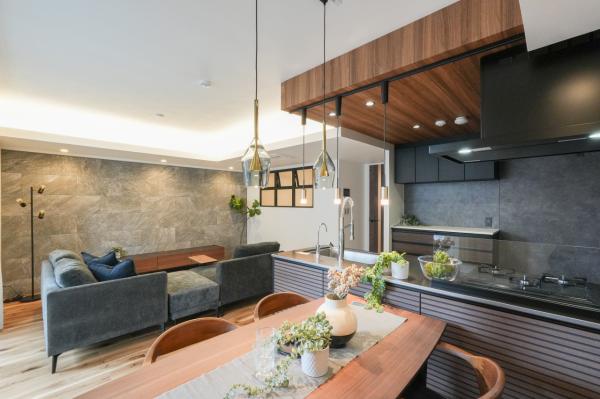 麻布市兵衛町ホームズ