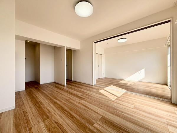 川崎市幸区塚越4