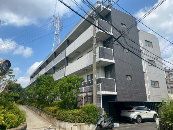 横浜市港北区綱島東5