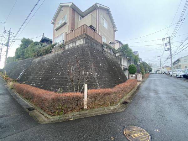 横浜市青葉区奈良2