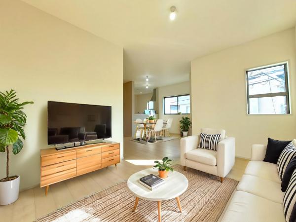 横浜市港北区綱島東5