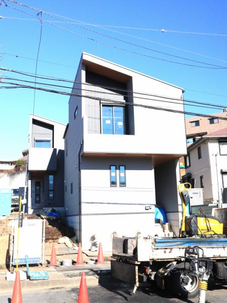 横浜市神奈川区菅田町