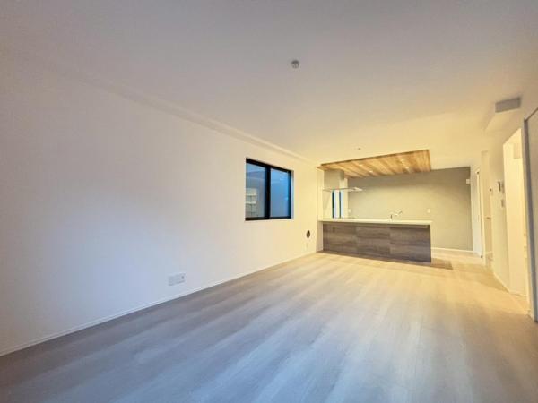 横浜市中区本牧間門