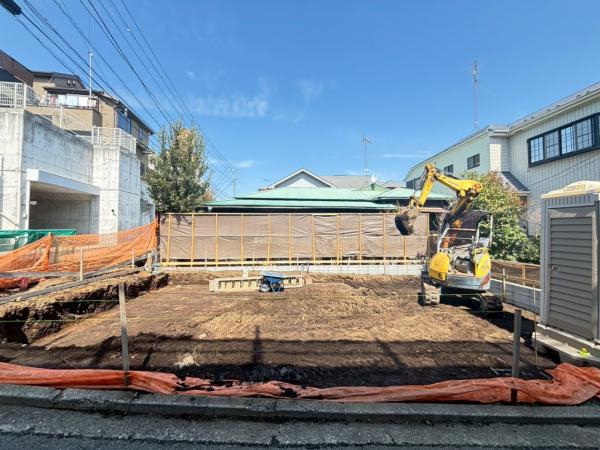 横浜市港北区篠原東1