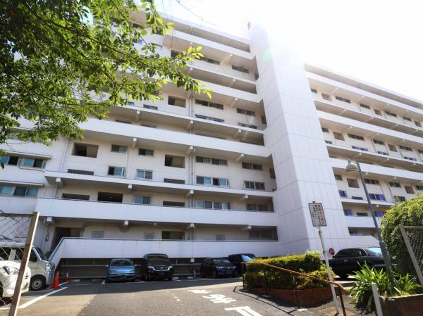 横浜市港北区下田町4