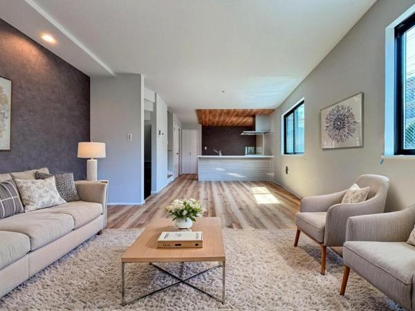 横浜市金沢区富岡東1丁目