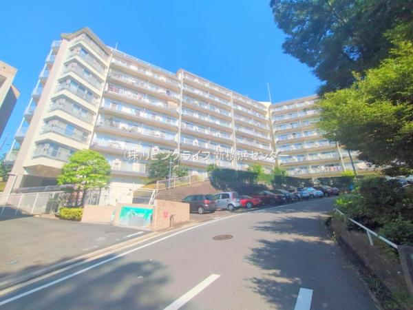 横浜市青葉区藤が丘1