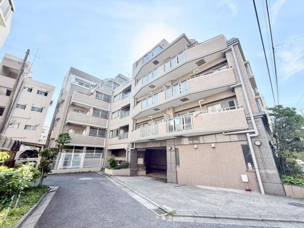 渋谷区初台2