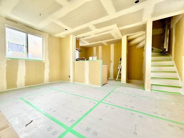 横浜市鶴見区平安町1