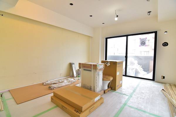 横浜市鶴見区下野谷町1