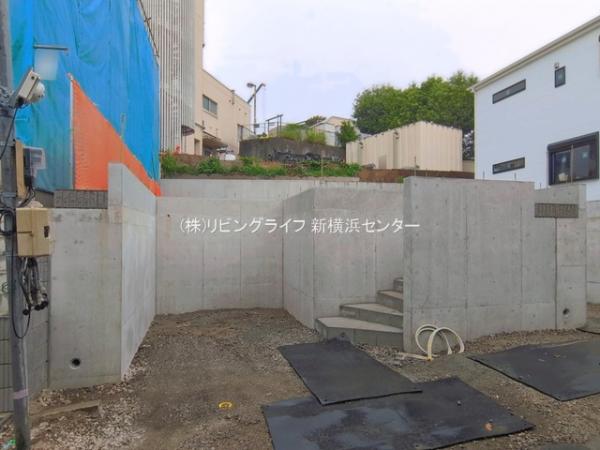 横浜市旭区上白根2