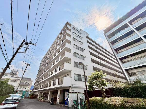 川崎市高津区久本3