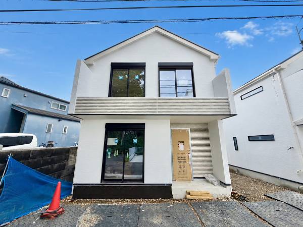 横浜市鶴見区駒岡1