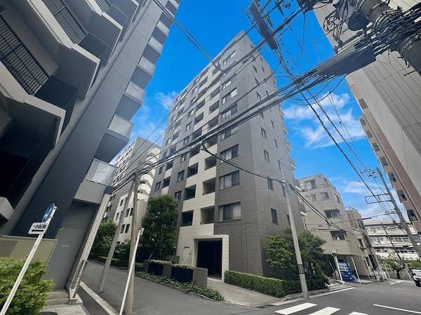 横浜市西区中央1