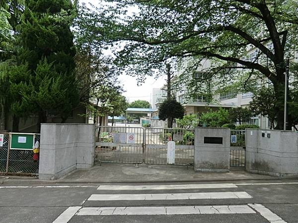 川崎市多摩区東三田3
