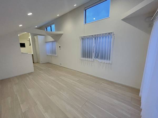 世田谷区上用賀4