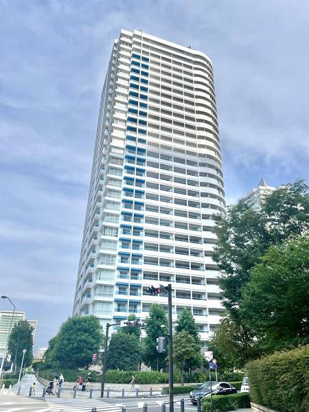 横浜市西区みなとみらい（次のビルを除く）4