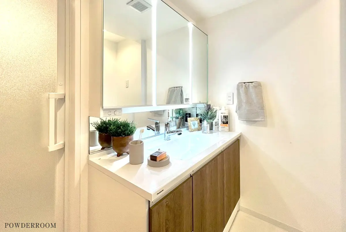 パウダールーム