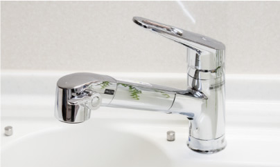 ■ 浄水器一体型シャワー水栓