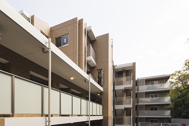 外観2(EXTERIOR 2)